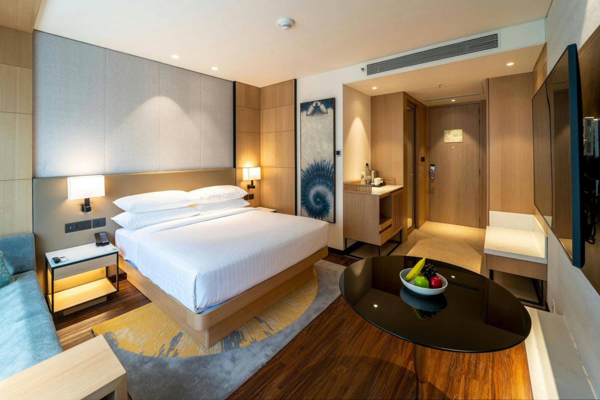 Courtyard By Marriott 바도다라 외부 사진